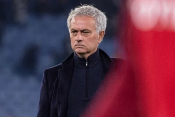 Exciting! Bayern considering installing Mourinho at the helm